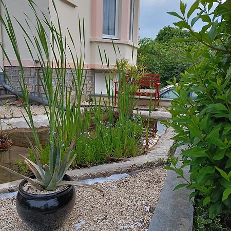 Chambre D'Hote Dans Maison Atypique Possibilite 1 Lit Supplementaire Pour 15 Euros Sancoins Eksteriør bilde